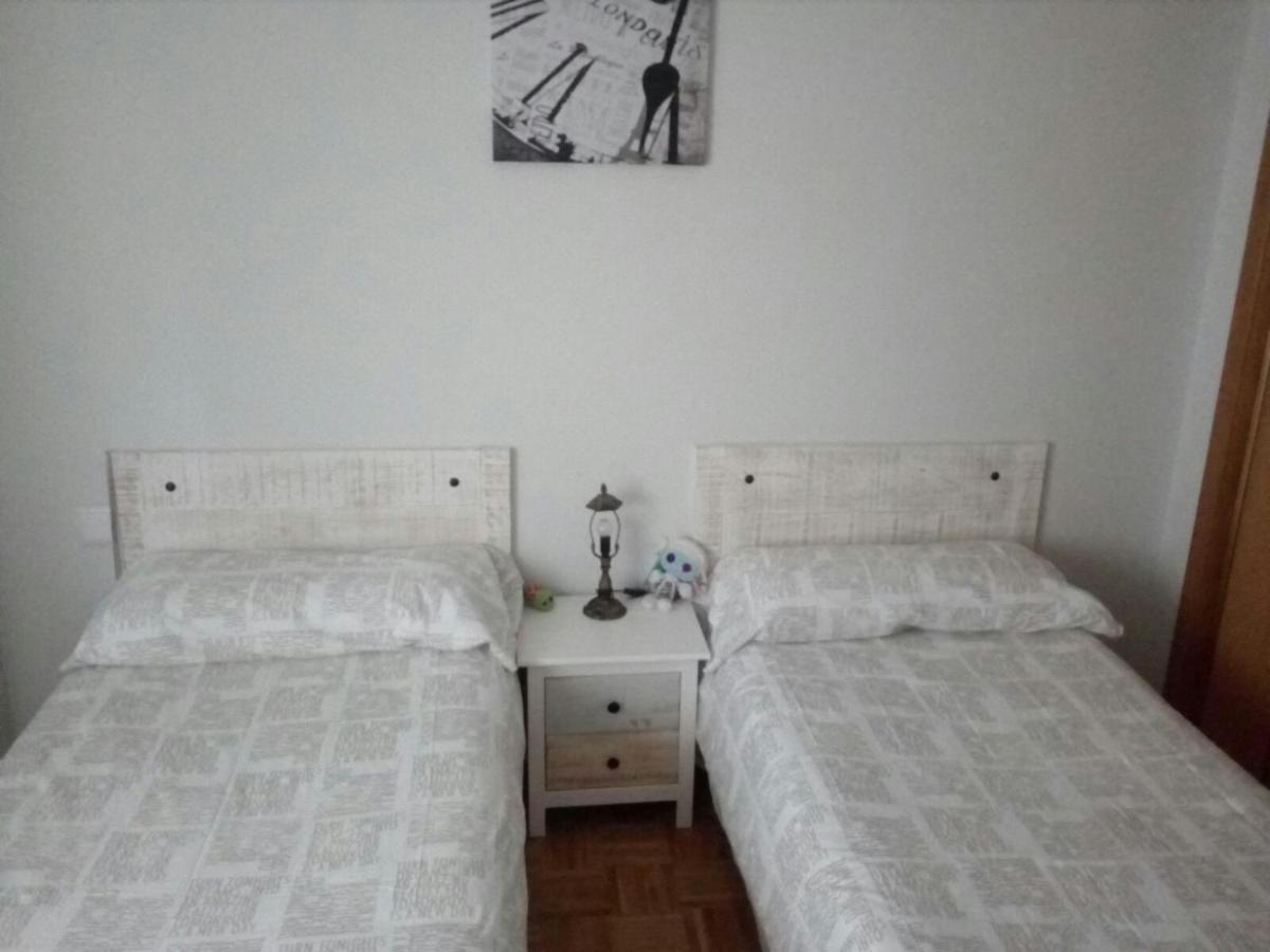 Apartamento La Fragua 코밀라스 외부 사진